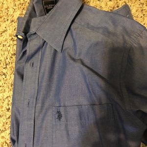 Men’s button down polo